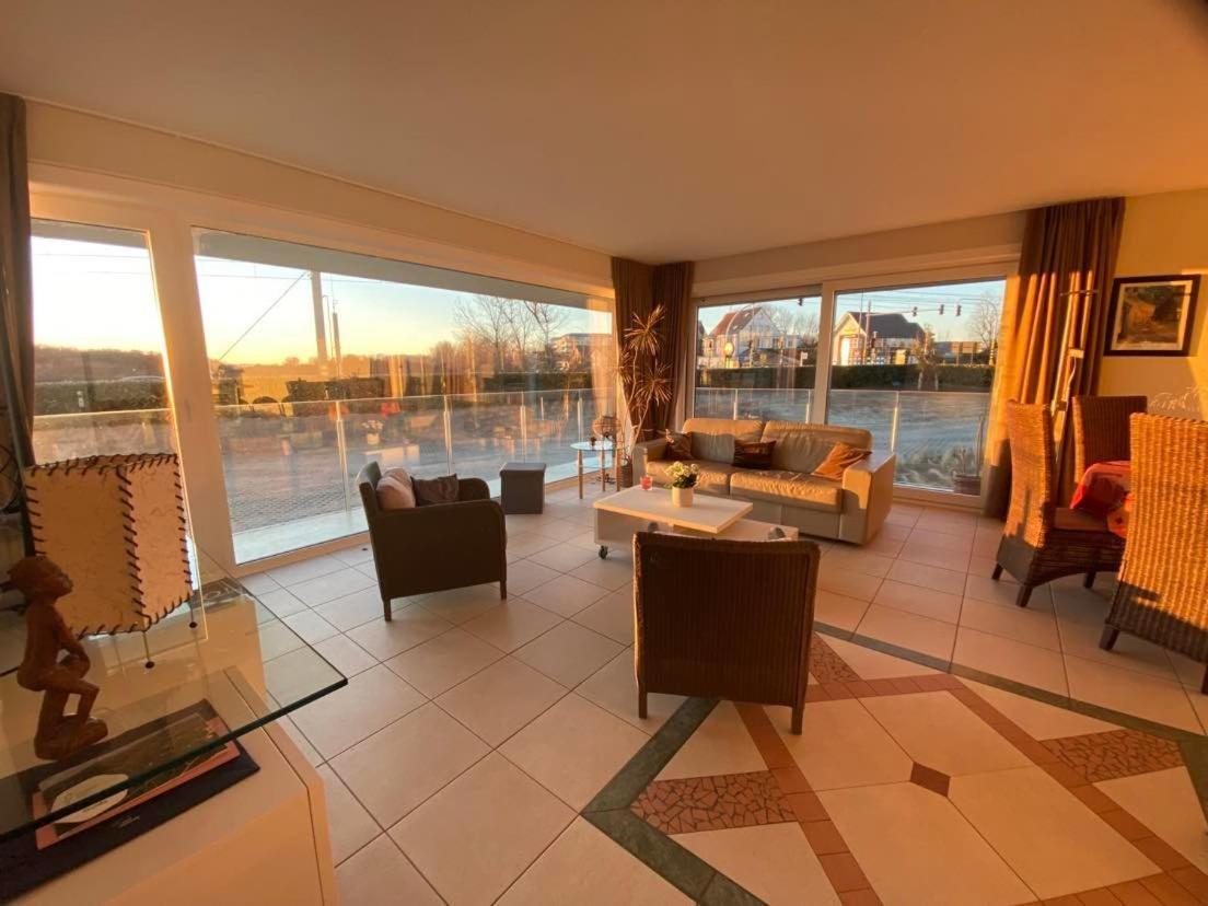 Seadream - Modern, Sunny With Big Terraces & Open View - Very Close To Sea, Beach, Shops, Restaurants & Beach Bars Nieuwpoort Zewnętrze zdjęcie